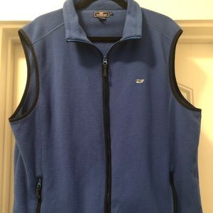 Men’s vineyard vines vest
